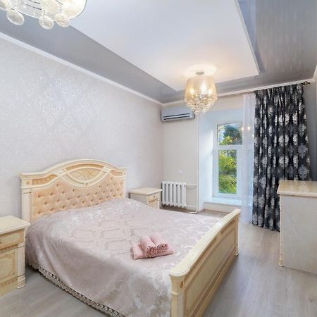 Apartments Deribasovskaya Οδησσός Εξωτερικό φωτογραφία